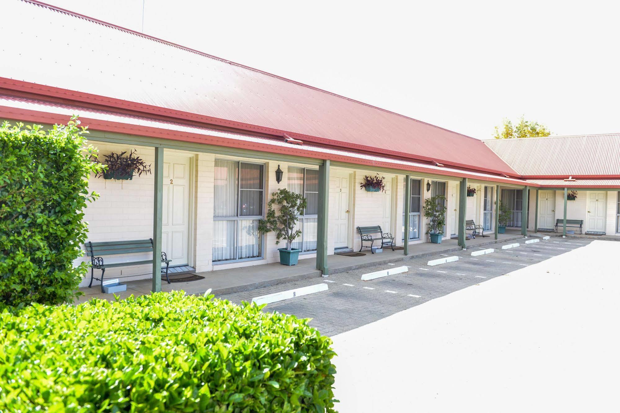 Pioneer Motel Goondiwindi Kültér fotó